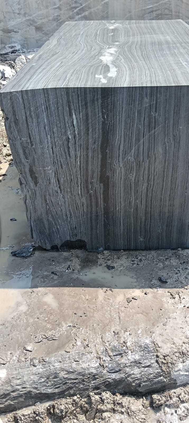 Block R 11