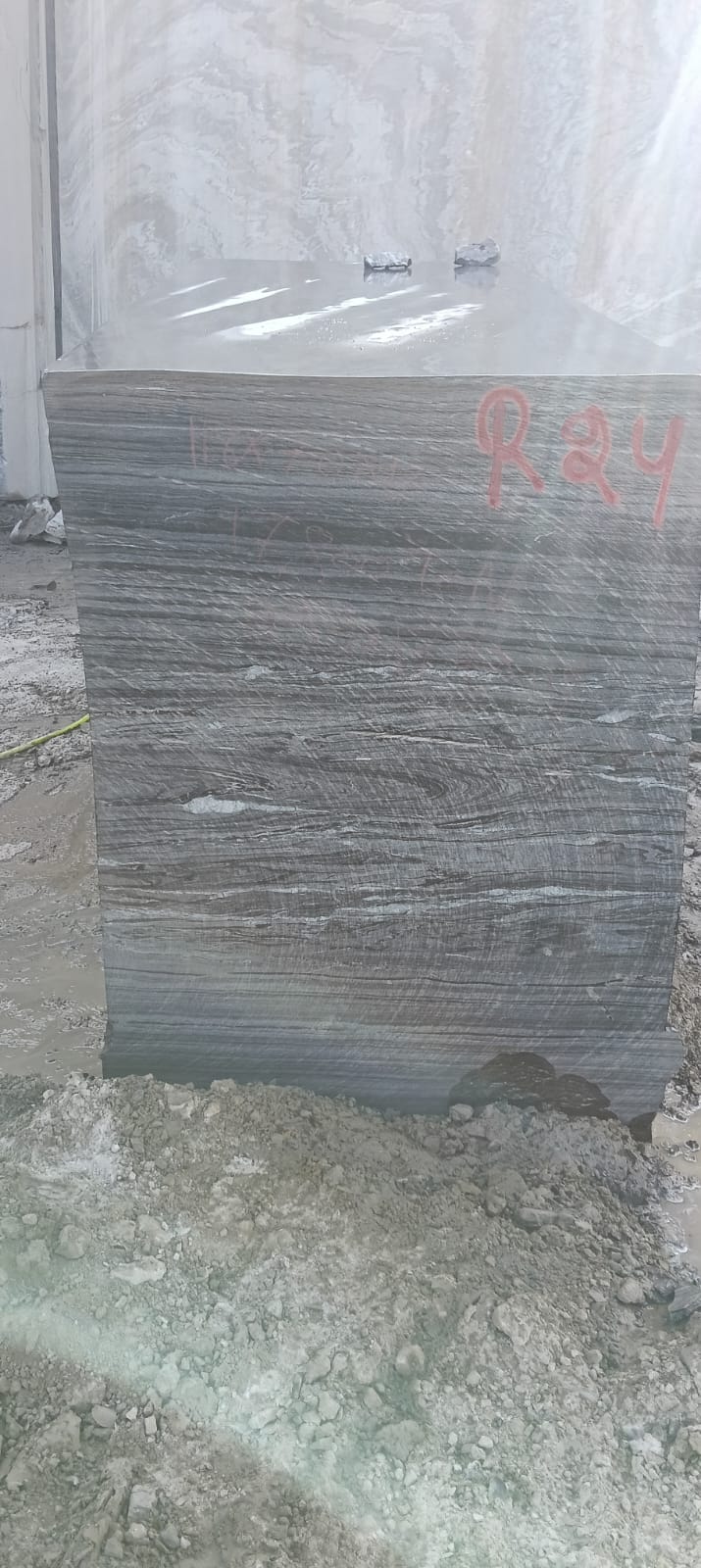 Block R24